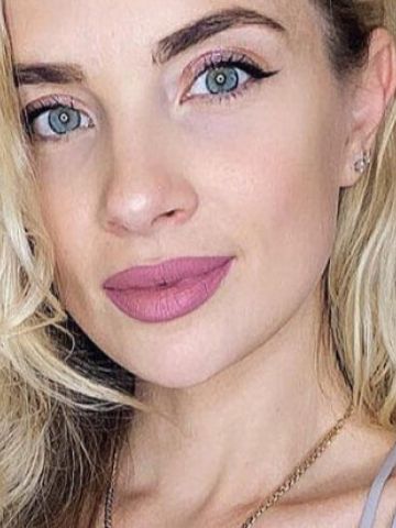 Лаура Вечерний образ